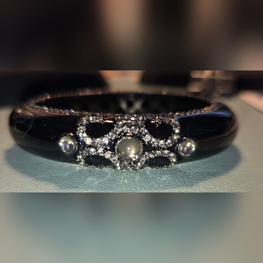 Angelique de Paris Opaque Black Hinge Bracelet